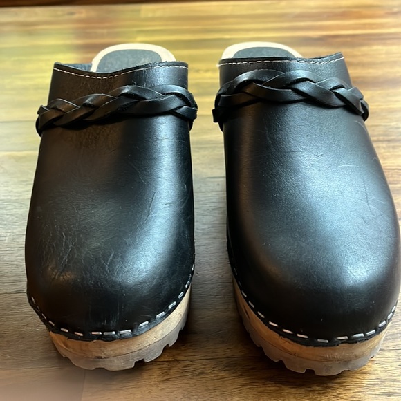 Original MIA Elsa Clog - Picture 2 of 7